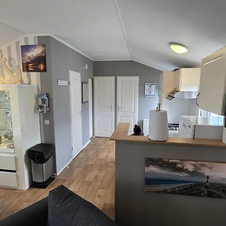 Seacottage Brugge - Blankenberge - בקתה *